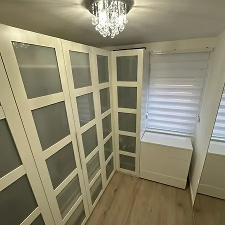 Prima Apartment
